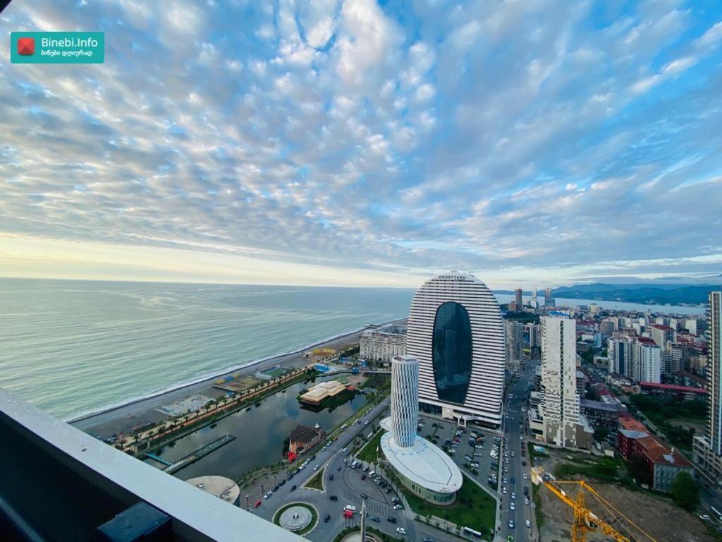 Orbi Twin Tower Batumi บาทูมิ ภายนอก รูปภาพ